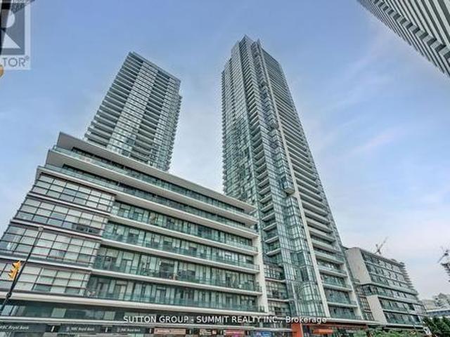 Ph02 4070 Confederation Parkway, Mississauga, ON, L5B 0E6 condo for sale | Listing ID W12018 | Royal LePage