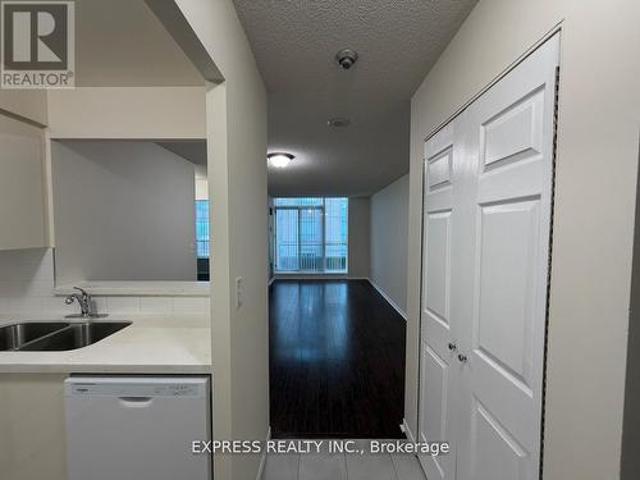 Ph16 39 Pemberton Avenue, Toronto, ON, M2M 4L6 lease for lease | Listing ID C13534 | Royal LePage