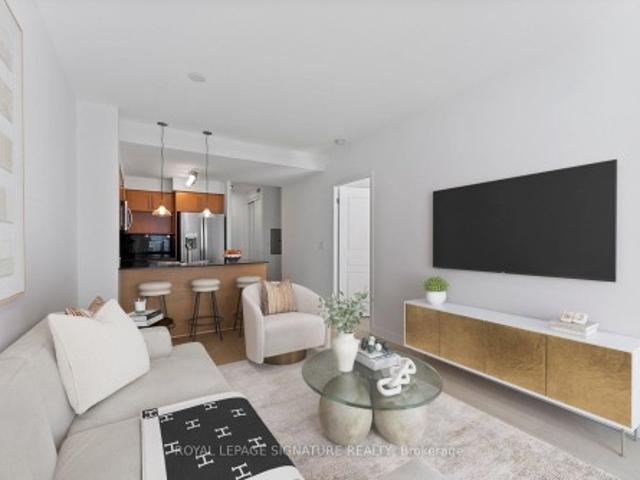 Ph11 18 Yonge Street, Toronto, ON, M5E 1Z8 condo for sale | Listing ID C13603 | Royal LePage