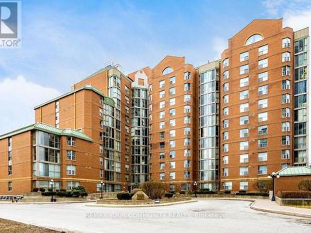 Ph1205 5 Yonge Street, Toronto, ON, M2M 4J3 condo for sale | Listing ID C12935 | Royal LePage