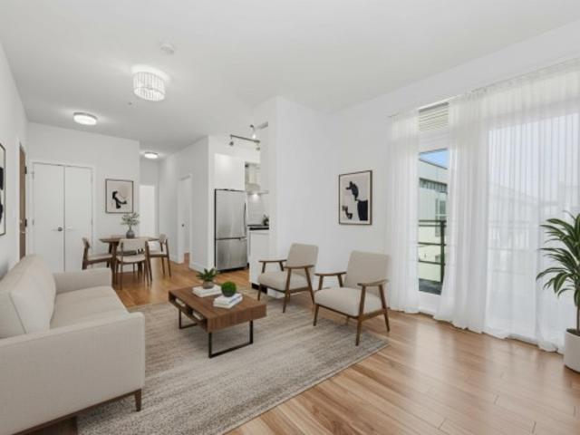 Ph29 5355 Lane Street, Burnaby, BC, V5H 0H1 Single Family Property For Sale | Listing ID R3117 | Royal LePage