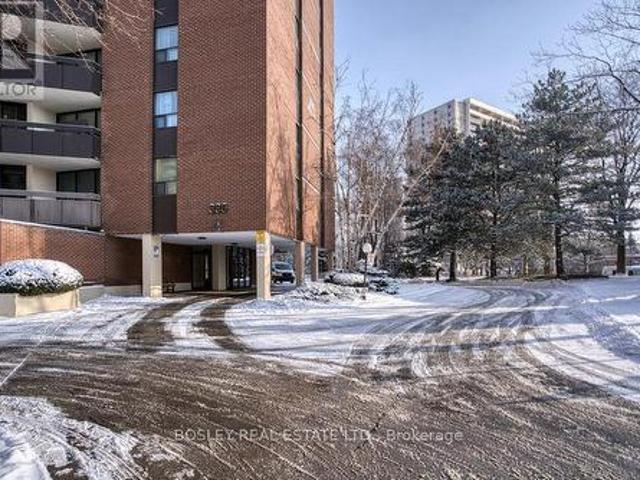 Ph2 335 Mill Road, Toronto, ON, M9C 1Y6 condo for sale | Listing ID W11920 | Royal LePage