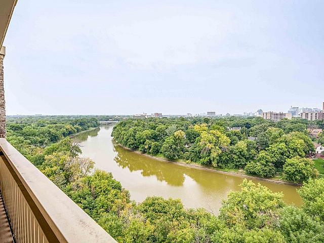 Ph2 365 Wellington Crescent 2 Balconies Riverview!