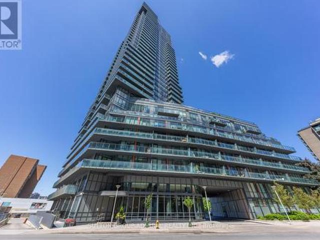 Ph401 825 Church Street, Toronto, ON, M4W 3Z4 lease for lease | Listing ID C12708 | Royal LePage