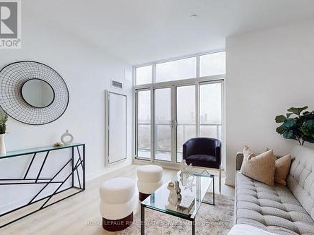 Ph4 1195 The Queensway Avenue, Toronto, ON, M8Z 1H0 condo for sale | Listing ID W12010 | Royal LePage