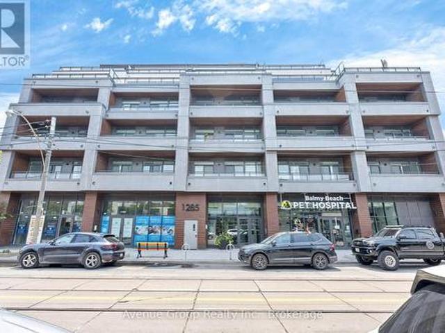 Ph610 1 Queen Street E, Toronto, ON, M4L 1C2 condo for sale | Listing ID E13548 | Royal LePage