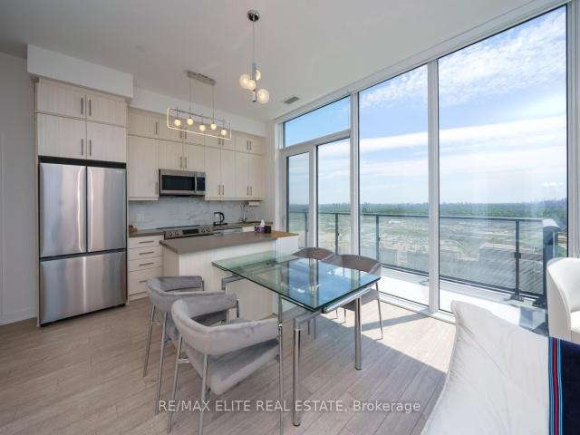 PH 10 105 Oneida Crescent, Richmond Hill | 2Beds/2Bath, Condo, $789,000 | Condos. Ca