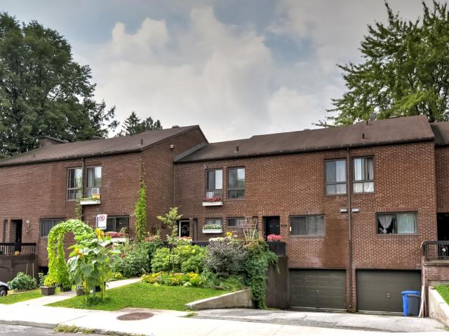 PH 1 TH River 3 Bedroom Townhouse Premium Apartment for Rent