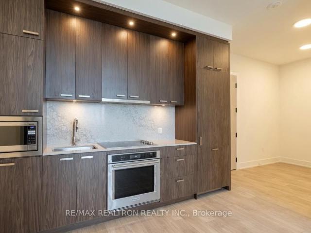 PH 35 858 Dupont Street in Toronto: Dovercourt Wallace Emerson Junction Condo for lease Toronto W02: MLS®# W13608834