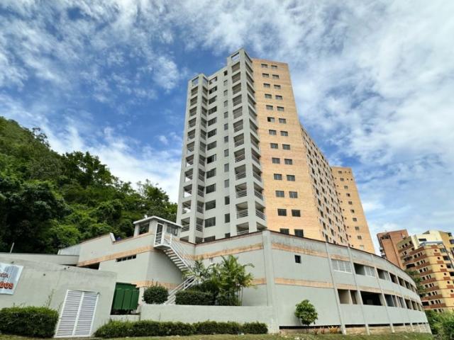 PH Urb. La trigaleña se entrega listo para habitar. 100% servicios