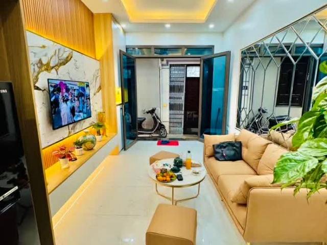 Phố Giáp Nhị, Hiếm DT 27/30m2, Full Nội Thất Đẹp, 4tầng, MT 3.3m, Giá 4.6tỷ