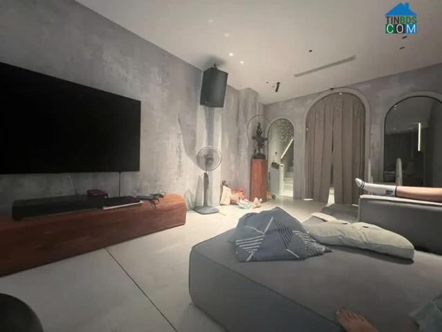Phạm Ngọc Thạch, Đống Đa, 46m2 Nhà Phân Lô Thang Máy Kính Tốc Độ Cao, Kinh Doanh Đỉnh Cao, Ô Tô