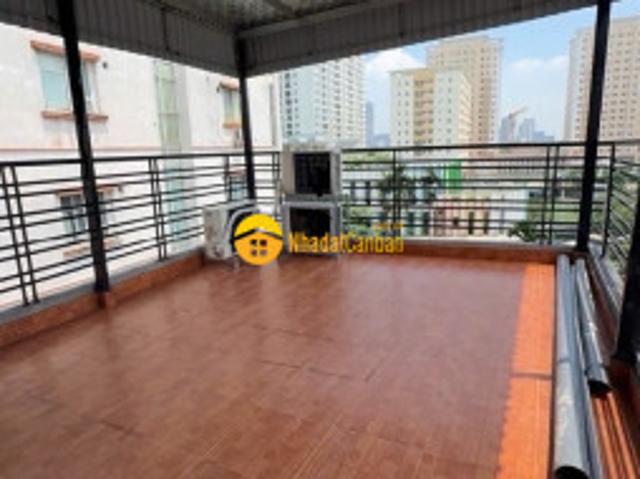 Phường nghĩa đô 55m2 cầu giấy nhà cao cửa rộng 5m mặt tiền 9.5 tỷ