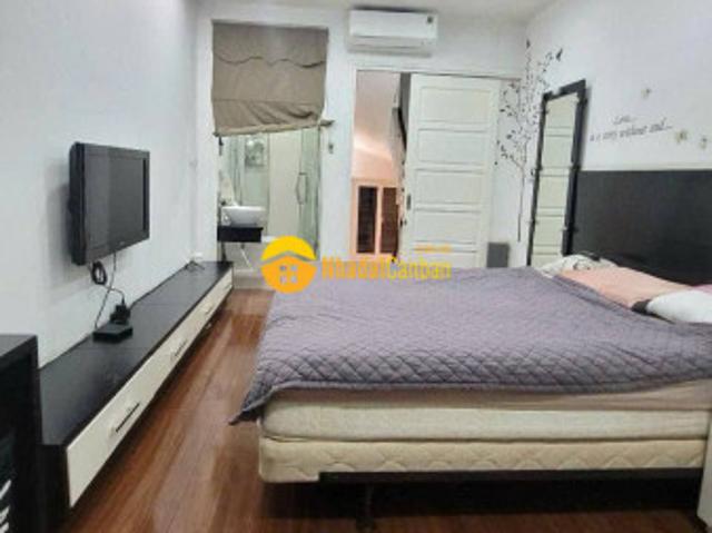 Phố nguyễn tri phương khu phân lô quân đội 25m 6t dân trí cao an ninh tốt ở sướng