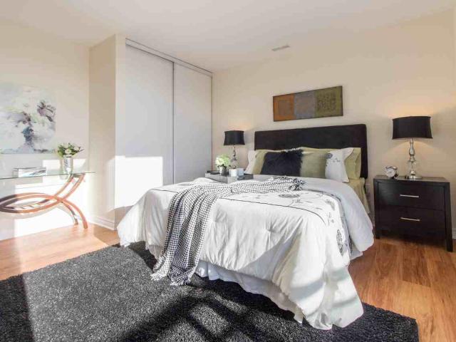 Phoenix Apartments 2 Bedroom Apartment for Rent at 1316 Carling Ave, Ottawa, ON K1Z 7L1 Carlington