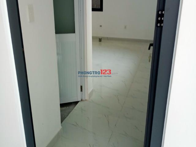 Phòng 45m2 có 2 phòng ngủ 1 tollet, mới xây gần Trường Chinh