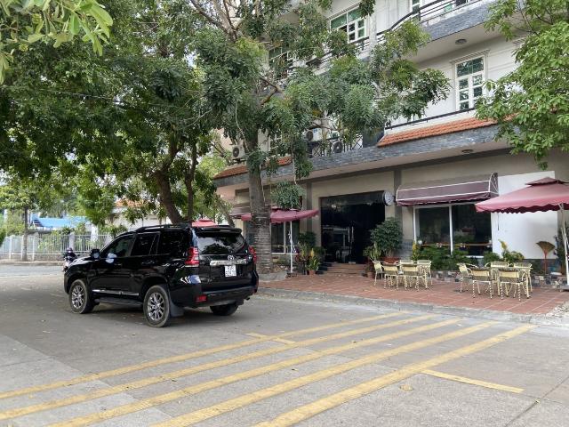 Phòng 20 25 m2, view đẹp, wc trong tại Trung Tâm Hành Chính Dĩ An