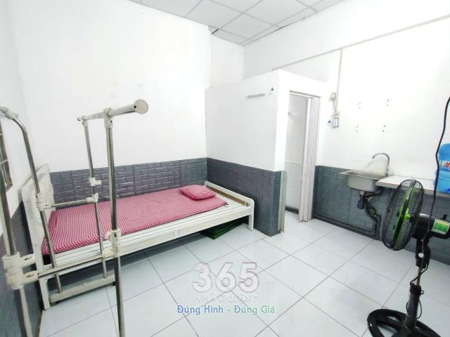 Phòng trọ trường ĐH Tôn Đức Thắng liền kề đi bộ tới 1 phút