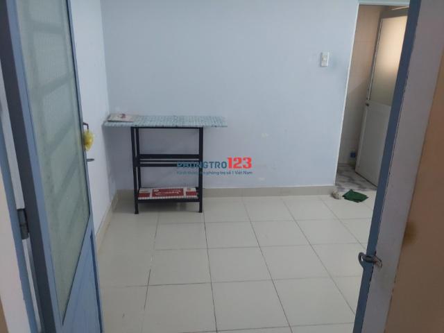 Phòng trọ bình dân gần đại học công nghiệp