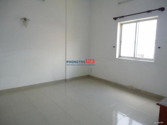 Phòng trọ gần AON MALL Bình tân