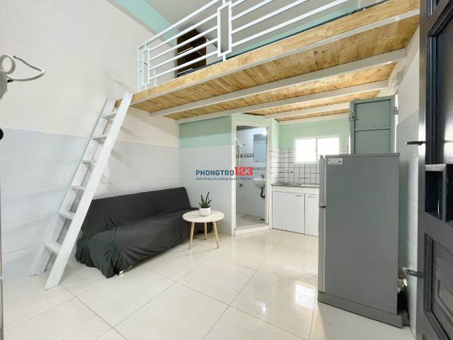 Phòng trọ giá rẻ gác cao 2m thoáng_an ninh ngay etown cộng hòa