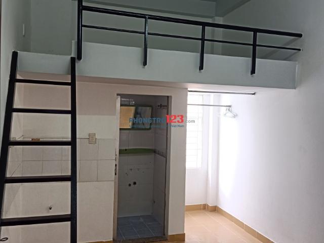 Phòng trọ giá rẻ quận Tân Bình, giờ giấc tự do
