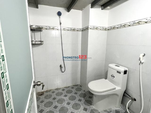 Phòng trọ mới xây, ngay lã xuân oai, Gần khu CNC