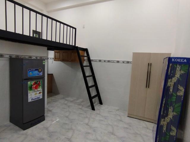 Phòng trọ mới xây, có gác có bếp, thoáng mát sạch sẻ
