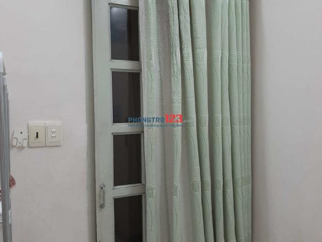 Phòng trọ Quận Tân Bình, gần sân bay Tân Sơn Nhất