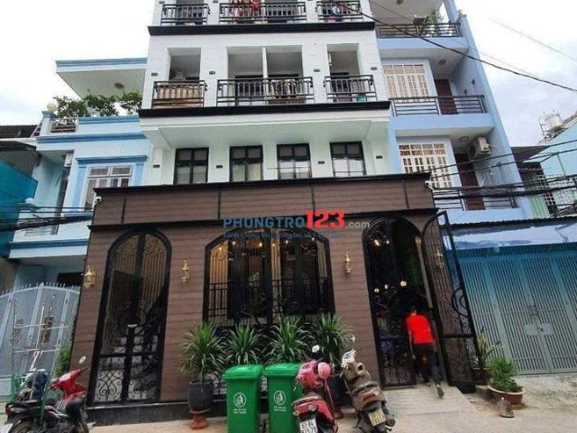 Phòng duplex hiện đại bancol giá siêu rẻ gần chợ Tân Hương