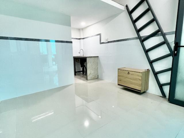 Phòng mới xây sạch đep giá rẻ ngay lê văn quới