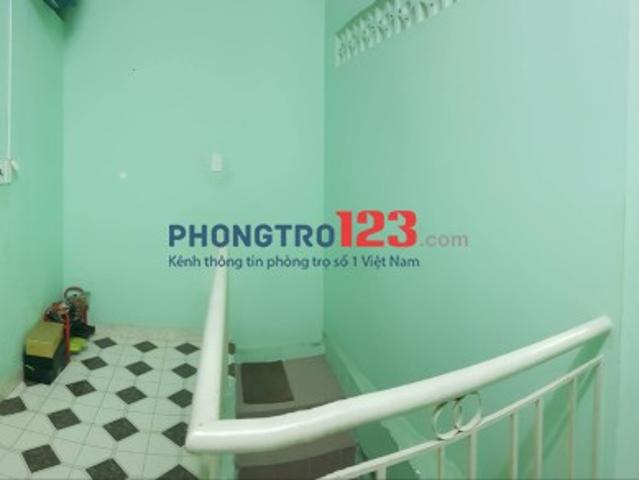 Phòng máy lạnh, sạch sẽ 986/ đường CMT8, ngay ngã tư 7 Hiền, Tân Bình