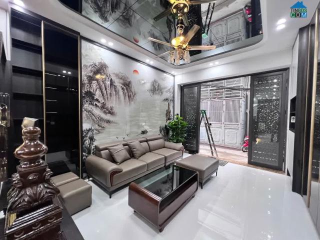Phá giá! Bán nhà Khương Đình gần Ngã Tư Sở 5 tầng 43m2 chỉ 11. X tỷ