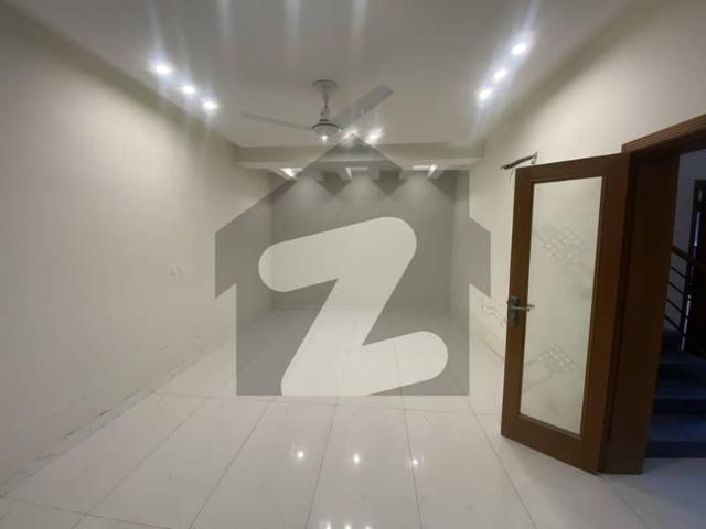 PHA Officers Residence Kuri Road Islamabad 8 Marla House For Sale Brand New House Used House