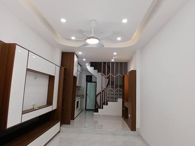 Phân Khúc Hiếm Tầm Tiền Ngọc Thụy 32M 5 Tầng MT 3,5m 7 Tỷ, Ngõ Ô Tô Tránh Nhà Mới Xây Về Ở Ngay