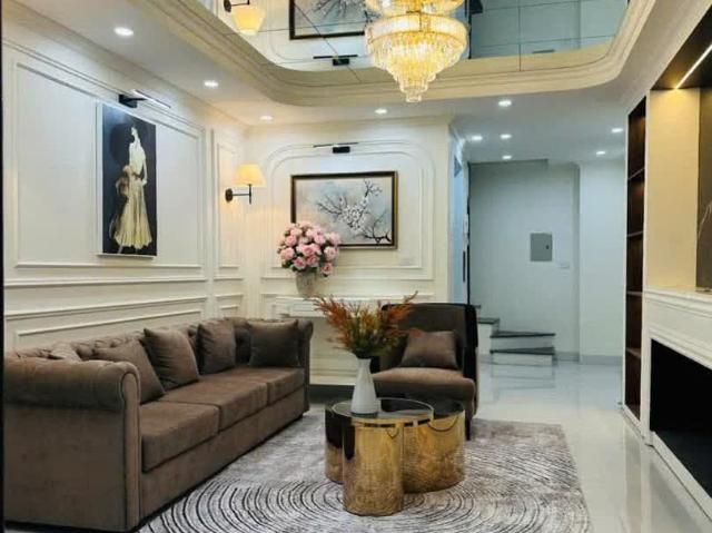 Phân Lô Nguyễn Xiển – Nhà Mới 6 Tầng Thang Máy – Lô Góc – 45m², Mặt Tiền 4M – Giá Chỉ 13,6 Tỷ