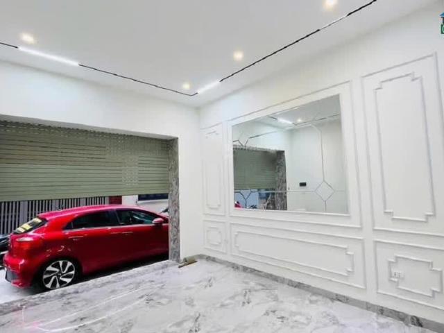 Phân Lô Ô Tô Ở, Kinh Doanh Thang Máy, 2 Thoáng 41m2*5t Nhỉnh 17 Tỷ Nhà Đẹp TT Cầu Giấy
