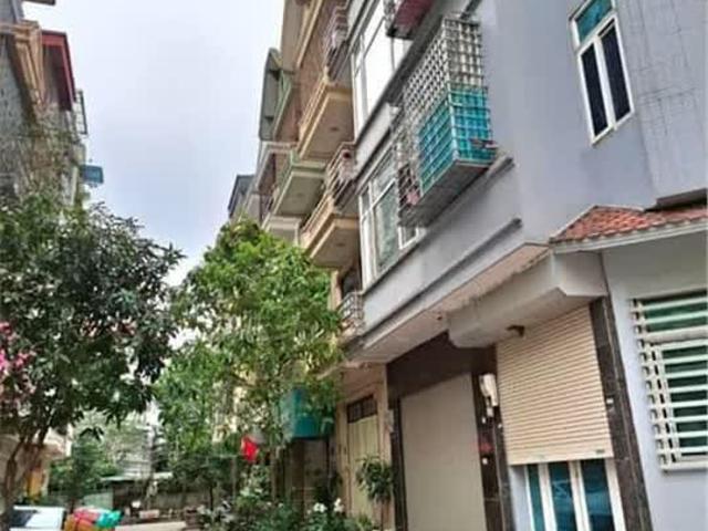 Phân Lô Ô Tô Tránh Ở Sướng Vỉa Hè Nhà Đẹp Kinh Doanh Cách Hồ Linh Đàm Chỉ 30M