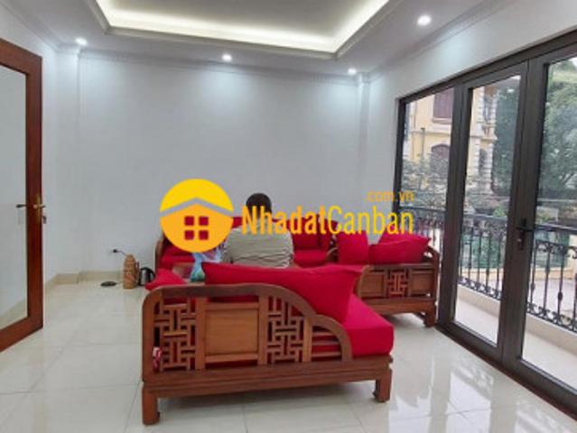 Phân lô hoàng quốc việt, ô tô chạy vòng quanh, đỗ 2424, nhà 6 tầng mới chỉ 8.5 tỷ