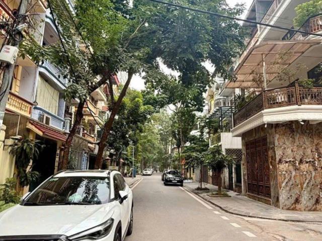 Phân lô hoàng văn thái 60m2 5 tầng giá 12 tỷ ngõ ô tô tránh 2 mặt ngõ ô chờ thang máy