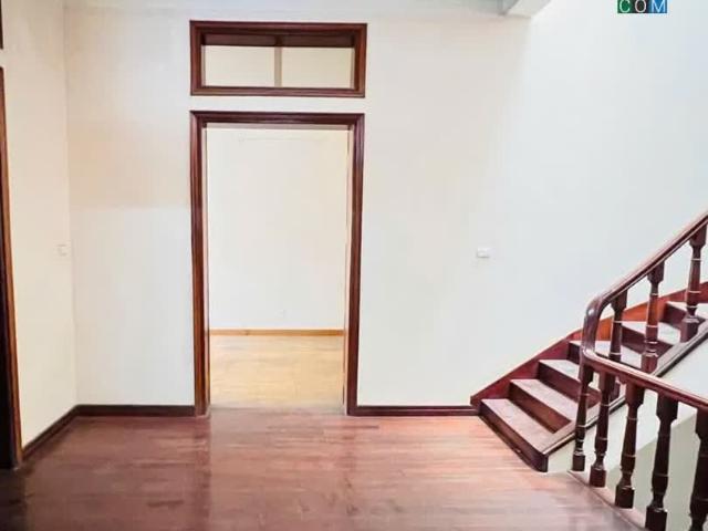 Phân Lô Siêu Vip Trần Quang Diệu Vỉa Hè Ngõ Thông Oto Tải Tránh Nhau Kinh Doanh Văn Phòng