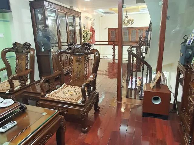 Phân lô vỉa hè Văn Quán, nhà đẹp ở ngay, ô tô đỗ thoải mái, 70m2, 18.5 tỷ
