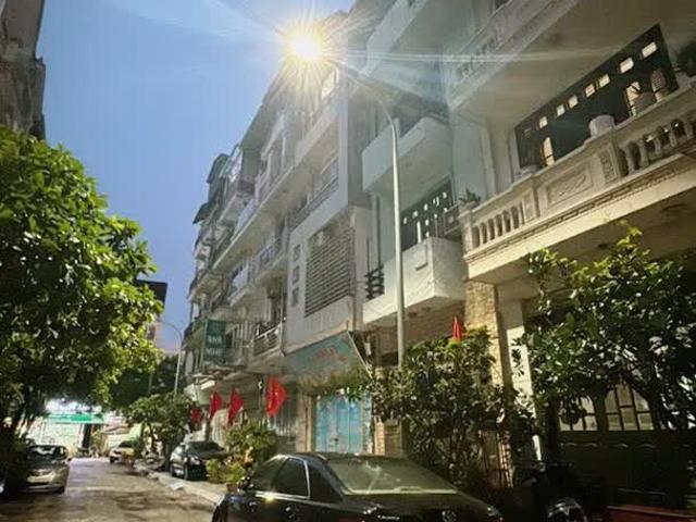 Phân lô vip! Xuân La Tây Hồ vỉ hè oto KD gần phố nhỉnh 24ty 60m x4T