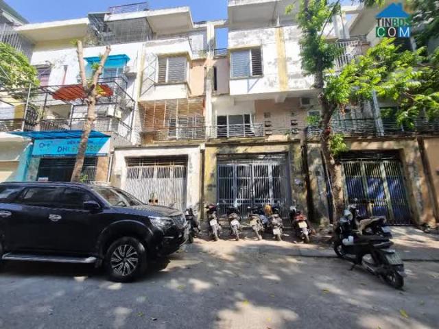 Phân lô 2 mặt đường 3 ô tô tránh vỉa hè kdt văn phú