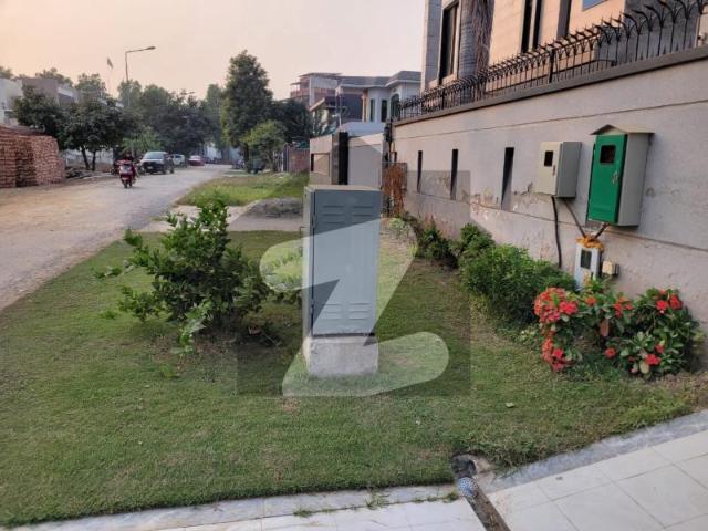 Phase 5 One Kanal VVIP Bungalow Solar Zero Bill Prime Location For Rent DHA Phase 5