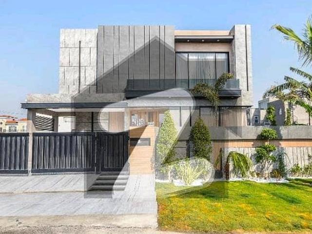 Phase 6 1 kanal brand new modern designed bungalow with basement for sale top location in dha