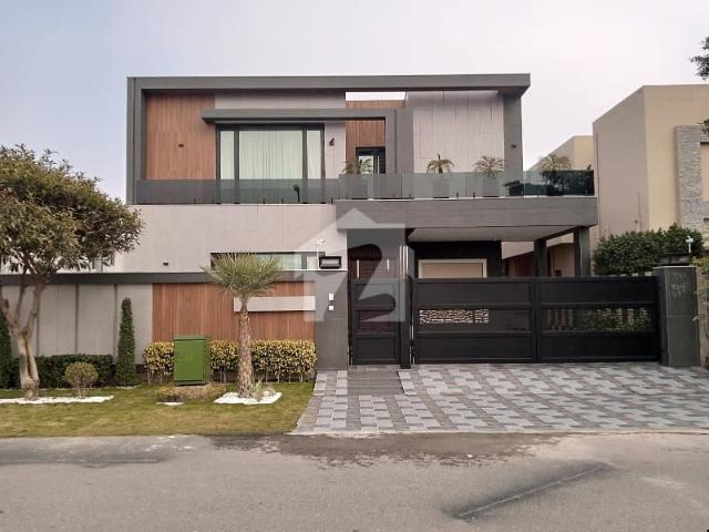 Phase 6 1 kanal brand new full basement fully furnished bungalow with 6 bedrooms is available for sale