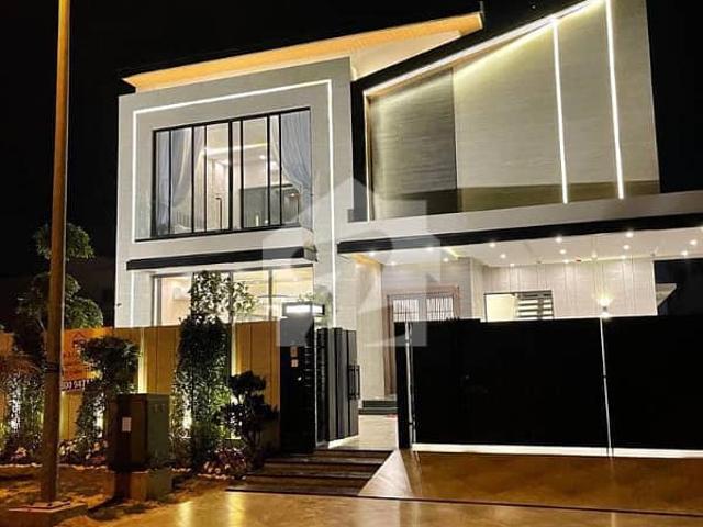 Phase 6 1 kanal brand new full basement fully furnished bungalow with 6 bedrooms is available for sale