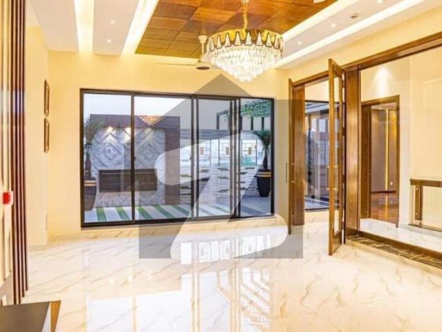 Phase 7 1 kanal brand new fully maintained bungalow is available for sale. DHA Phase 7 Block U