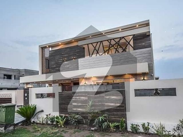 Phase 7 1 kanal brand new full basement bungalow with 6 bedrooms is available for sale